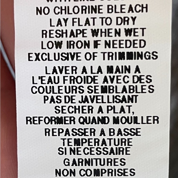 Antistar short front zip - Picture 3 of 3